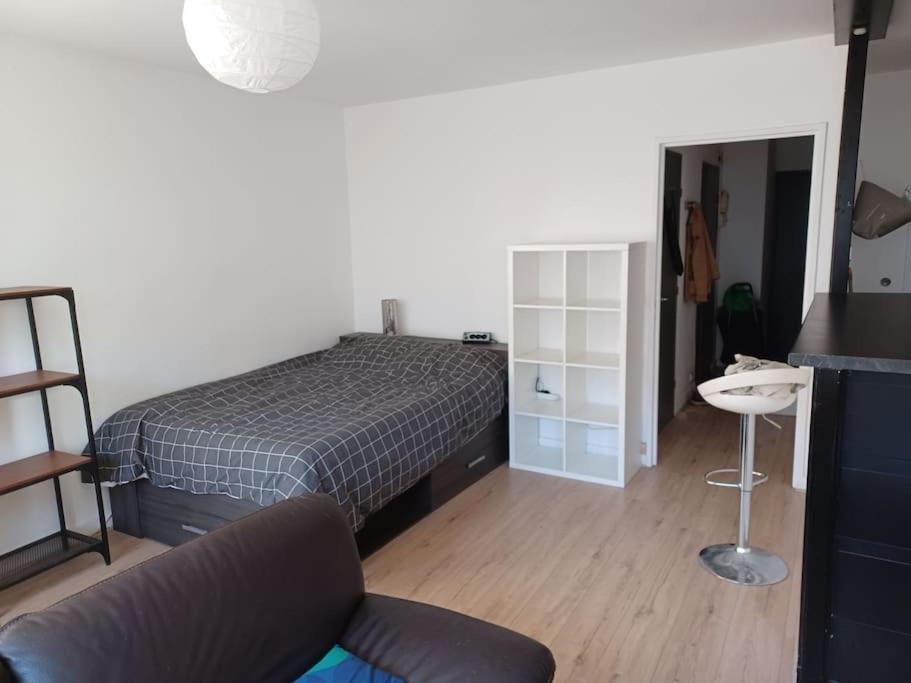 Equipe Proche Ligne 14 Appartement *